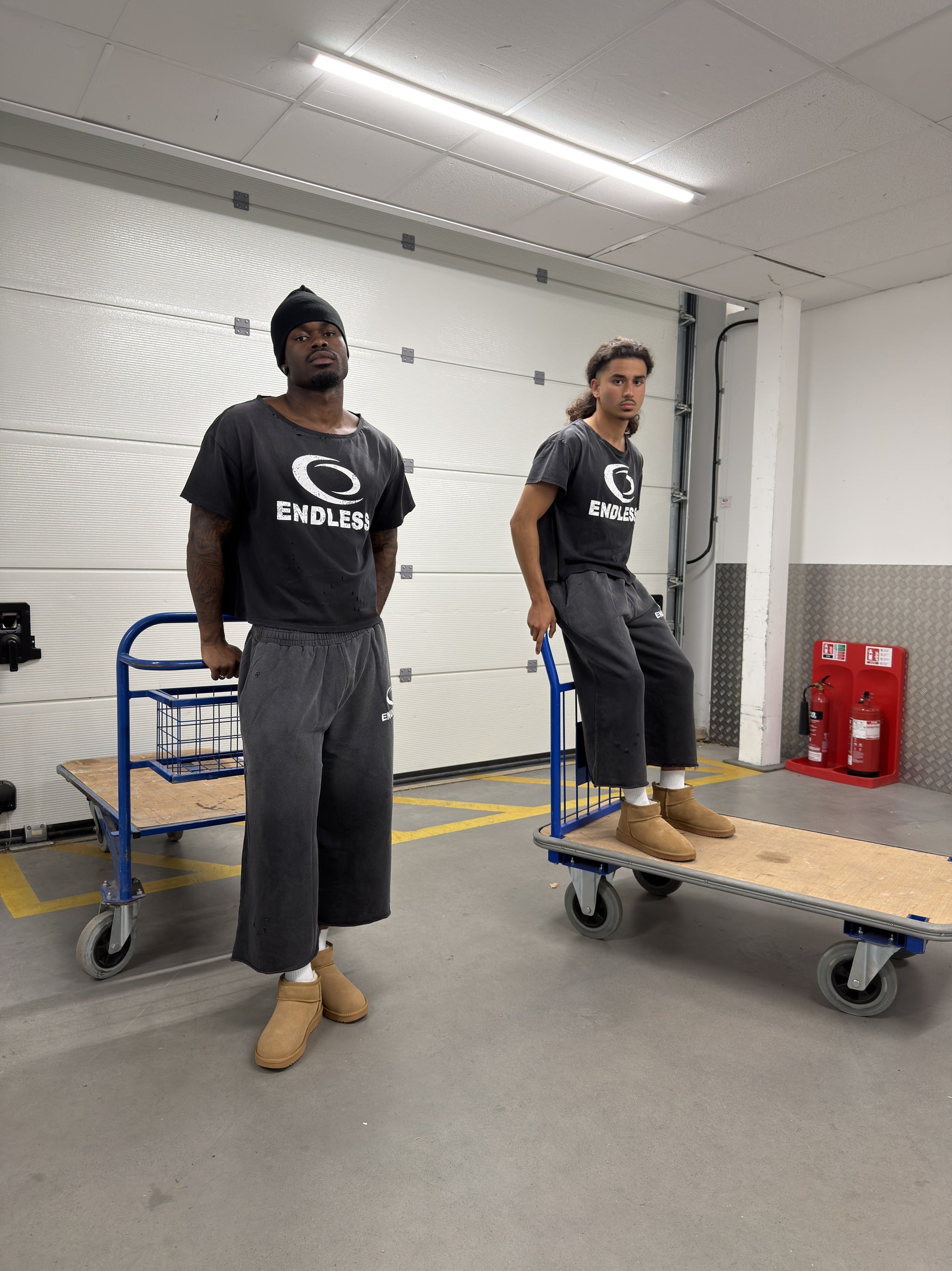 DARK GREY CAPRI JORTS